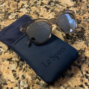 Le Specs Halfmoon Magic Sunnies in Stone